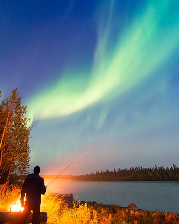 01-northern-lights-fall-icehotel-sweden