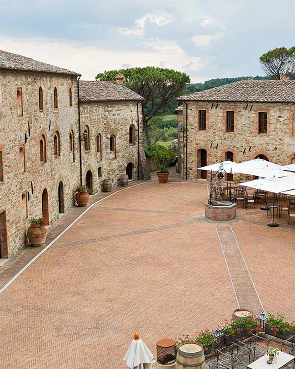 02-Castel-Monastero-Luxury-Cultural-Experience-Sienna-Italy