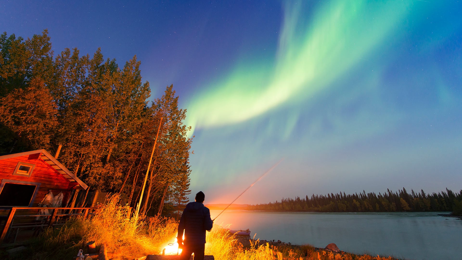 Hero-northern-lights-fall-icehotel-sweden